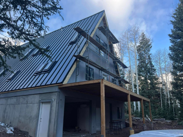 General Contractor in Southern Utah Cabin Home