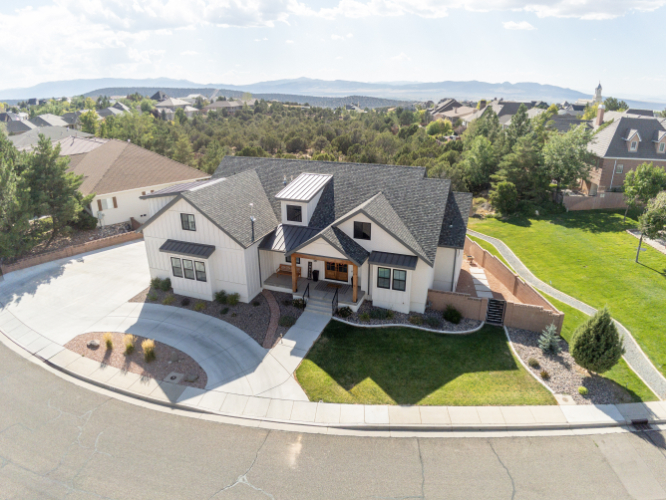 Custom Home Construction in Cedar city and the surrounding areas